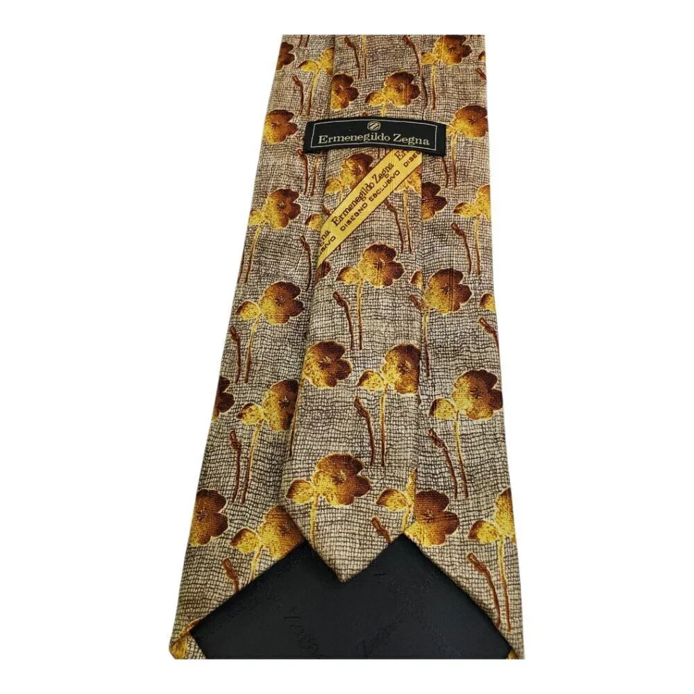 Ermenegildo Zegna Luxury Silk Men's Tie Elegant Floral Pattern Brown Gold Formal